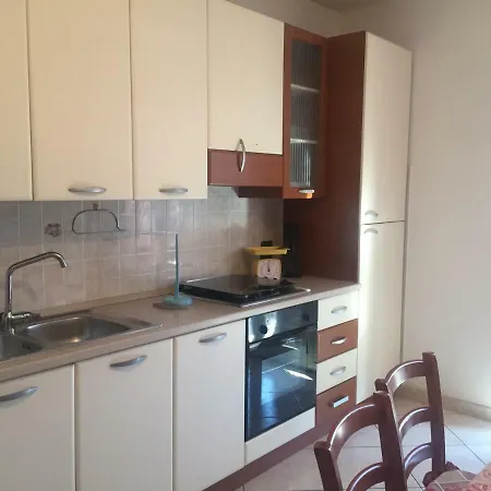 Le Castella Apartment *